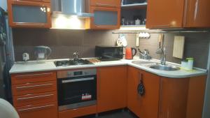 巴统Дуплекс в старом Батуми с видом на церковь的相册照片