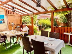 Restaurace v ubytování Villa Lux