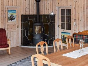 Posezení v ubytování 9 person holiday home in BJELLAND + 3 fotografie