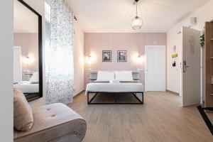 Postel nebo postele na pokoji v ubytování DOMINA Guest House
