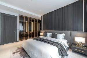 Giường trong phòng chung tại 芭提雅 Olivia Pool Villa