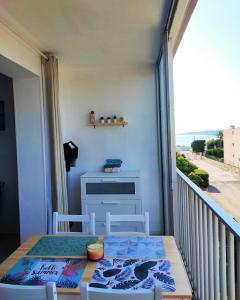 Gallery image of Appartement T2 neuf vue mer en bord de mer in Six-Fours-les-Plages