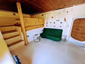 Bagno di Cave Canvas