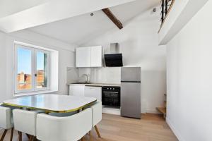 Fotografie z fotogalerie ubytování Duplex - 3 chambres - Coeur d'Arpajon v destinaci Arpajon