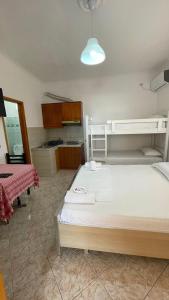 Ảnh trong thư viện ảnh của Vila Vladmir Sela ở Ksamil