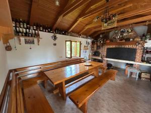 TV a/nebo společenská místnost v ubytování Apartment Ljubica