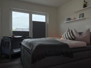 Fotografie z fotogalerie ubytování Schickes Ferienhaus in Heringhausen mit Sauna v destinaci Diemelsee