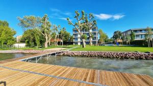 Platán Waterfront Residence 8630 Balatonboglár, 64 Kodály Zoltán utca kép - 2