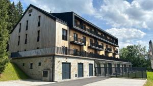Budova, kde se apartmán nachází