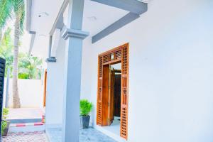 Gallery image of MK Villa in Arugam Bay