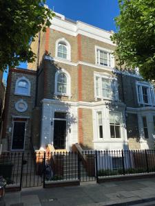 Budova, kde se ubytování v soukromí nachází