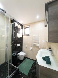 Koupelna v ubytování Apartmán NAVRCHU