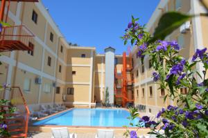 Bazén v ubytování Hotel Citti nebo v jeho okolí