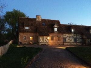 Gallery image of L'oisellerie Cottages in Le Renouard