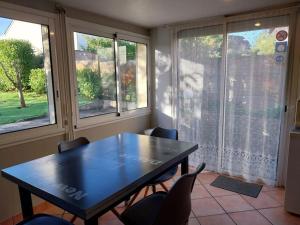 Fotografie z fotogalerie ubytování Apartment Les Claudalies v destinaci Ploufragan