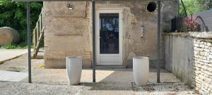 Foto sihtkohas Pouilly-sur-Vingeanne asuva majutusasutuse Suite privée indépendant dans ancien pigeonniet galeriist