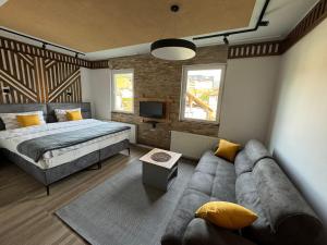 Postel nebo postele na pokoji v ubytování Apartments Radović