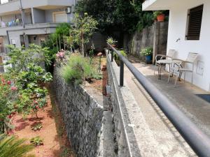 Fotografie z fotogalerie ubytování Lovely studio apartment in Budva v destinaci Budva + 3 fotografie