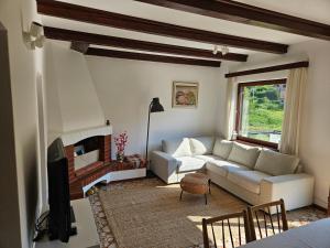 Khu vực ghế ngồi tại Sweet Spot Holiday home 700 m from Terme +28 ảnh