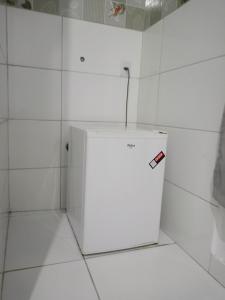 Ένα μπάνιο στο Ytamãní ll apartamentos