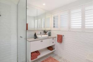 Baðherbergi á Luxury 2 Bedroom Unit Mooloolaba