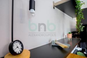 Сертификат, награда, вывеска или другой документ, выставленный в Seaside Apartment