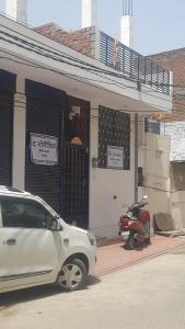 Φωτογραφία από το άλμπουμ του The Nomadique - Boys Only στη Τζαϊπούρ