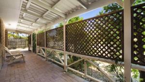 Μπαλκόνι ή βεράντα στο 'pet Friendly Beach Bungalow'