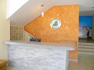 Fuajee või vastuvõtt majutusasutuses Hotel Marvento II