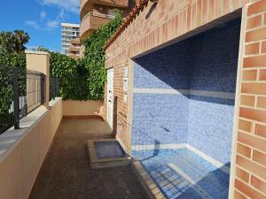 Bazén v ubytování Apartamento Acapulco III Primera linea nebo v jeho okolí