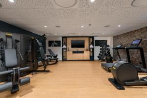 Fitness centrum a/nebo fitness zařízení v ubytování Aloft Hotel, By Marriott