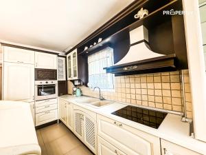 Kuchyň nebo kuchyňský kout v ubytování Seaside Luxury Apartment #PROPERTLY