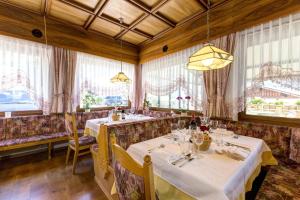 Restaurace v ubytování Gasthof Peter