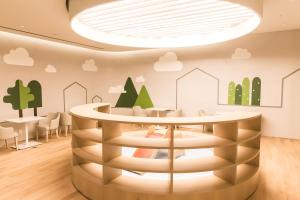 Terminal 2 Transit Hotel Incheon Airport餐廳或用餐的地方
