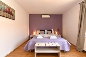 Postel nebo postele na pokoji v ubytování House 2019 + 37 fotografií