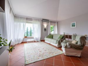 Χώρος καθιστικού στο Holiday Home Baroncelli by Interhome