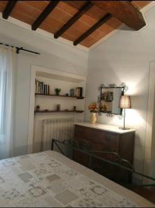 A bed or beds in a room at Agriturismo La Provenca