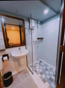 Vannituba majutusasutuses BaobaBed Lodge, Yangon