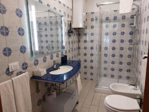 Koupelna v ubytování B&B SoleLuna + 21 fotografií
