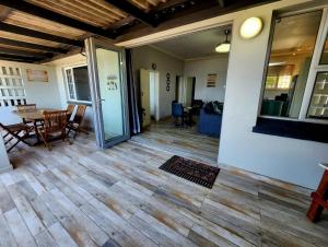 Posezení v ubytování M1 Umdloti Resort + 11 fotografií