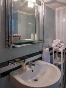 Koupelna v ubytování Traditional Luxury Villa ARMONIA