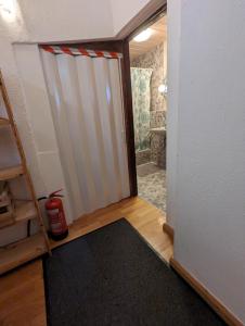 Ein Badezimmer in der Unterkunft Gästehaus Pension Romantika