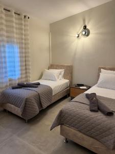SeaViewApartment 객실 침대