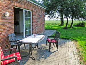 Zahrada ubytování Holiday Home Altes Schöpfwerk-4 by Interhome