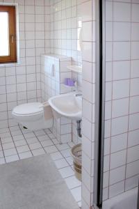 Kopalnica v nastanitvi Apartment Josef by Interhome