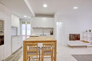 Kuchyň nebo kuchyňský kout v ubytování Apartamento Las Terrazas del Ayuntamiento by Clabao + 24 fotografií