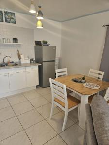 Köök või kööginurk majutusasutuses Villa Ravens`s Paradise Azul