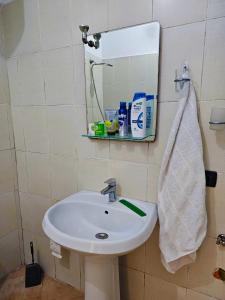 Ένα μπάνιο στο Cheap'n cosy