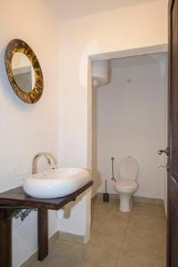 Bagno di Peaceful Villa with Pool & Sauna, La Casa di Kyra