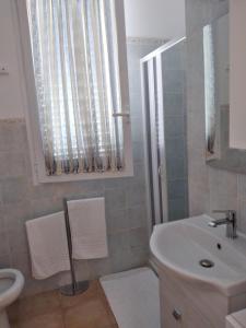 Koupelna v ubytování Agriturismo I Due Pini